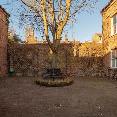 Apartmán The Old Coach House York Exteriér fotografie